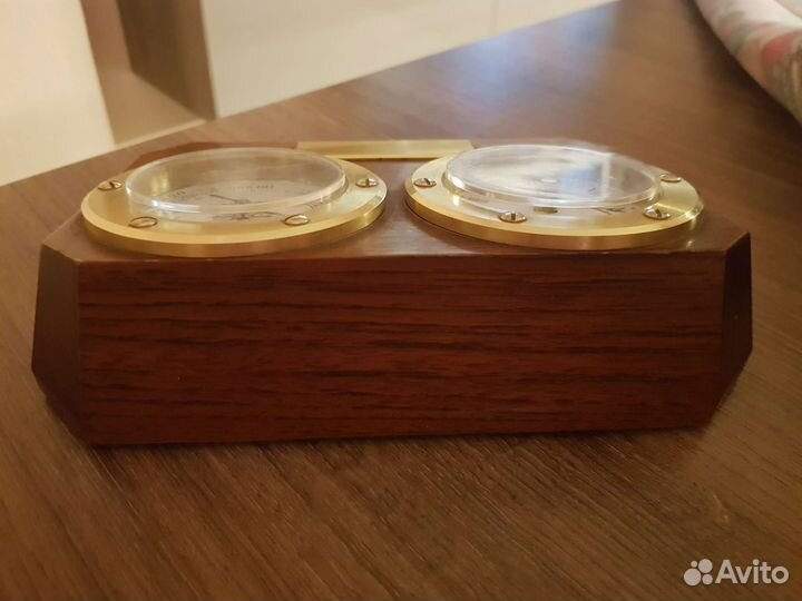 Настольные кабинетные часы