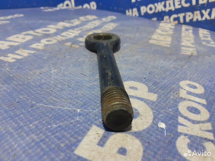 Буксировочный крюк Hyundai Getz хэтчбек 2006