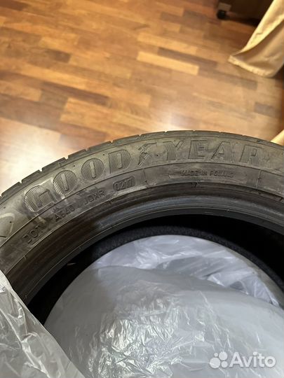 Goodyear EfficientGrip 225/50 R17