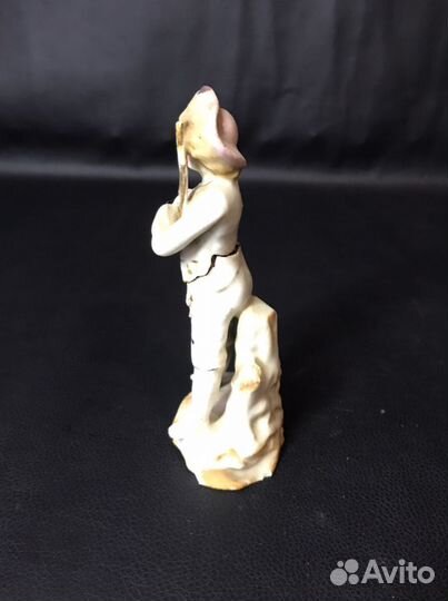 Статуэтка