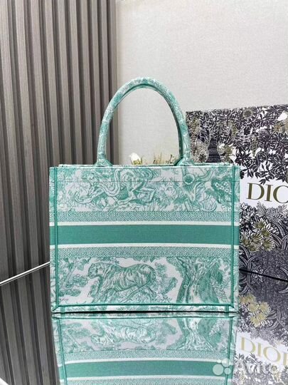 Сумка dior book tote Dioriviera