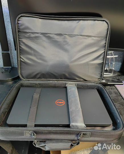 Игровой ноутбук Dell Inspiron 15 7559