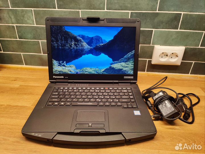 Защищённый Panasonic CF-54 (i5 7300U, 8Gb, 256SSD)