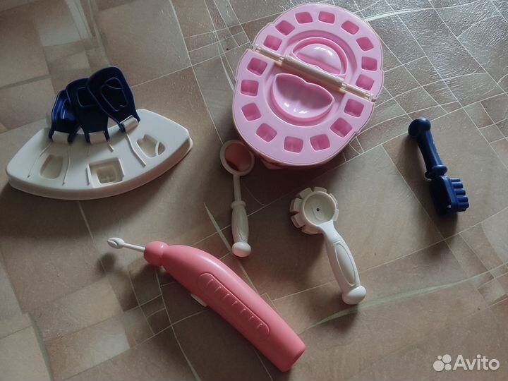 Детские развивающие игрушки