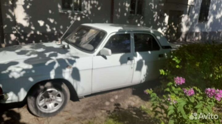 ГАЗ 3102 Волга 2.4 МТ, 2000, битый, 50 000 км