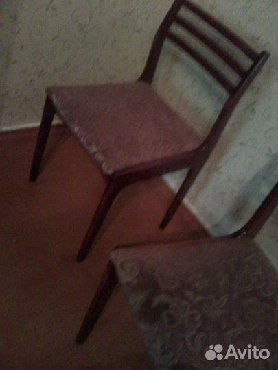 Стулья дерево