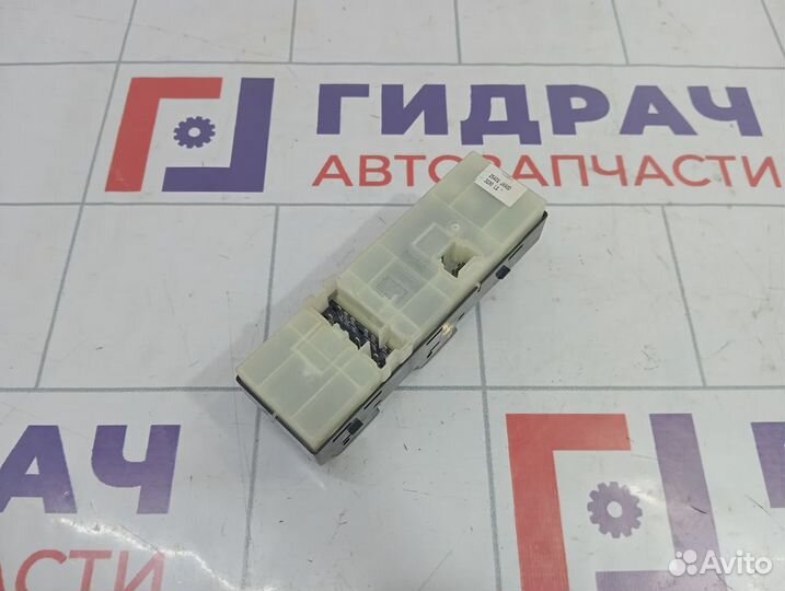 Блок управления стеклоподъемниками Infiniti G37 (V36) 25401-JK40D