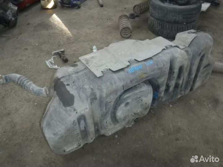 Топливный бак Toyota Lc Prado 120 1GR 2007