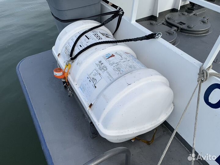 Продам прогулочный теплоход Ярославец