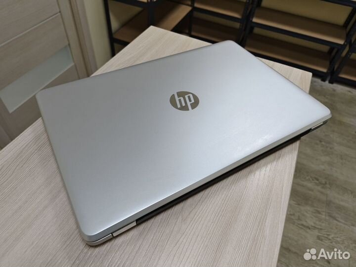 HP Pavilion 15-BW(4 ядра/8gb/SSD/2gb GPU)