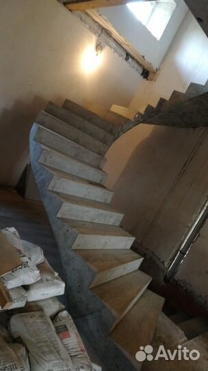 Бетонная(монолитная) лестница в ваш дом