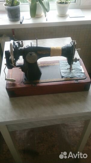 Швейная машинка пмз им Калинина