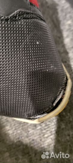 Сноубордические ботинки 42.5