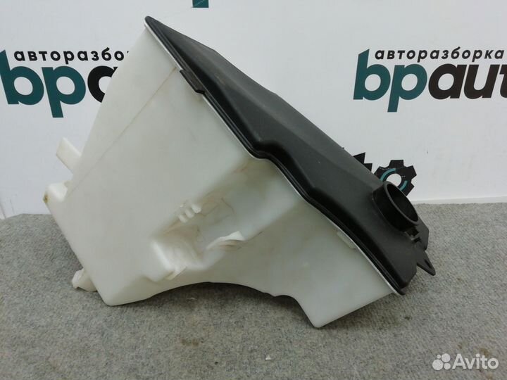 Бачок омывателя 61663403211 BMW Х3 Е83