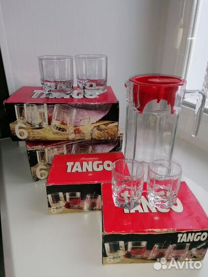 Набор стаканов и стопок на 12 персон, с графином