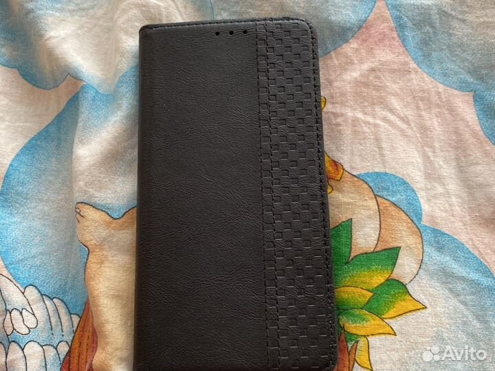 Чехол на iPhone 11 кожаная книжка