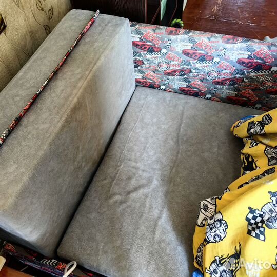 Продам детский диван