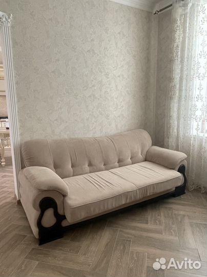 Диван с креслами