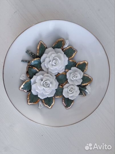 Тарелка фарфор, лепнина, винтаж