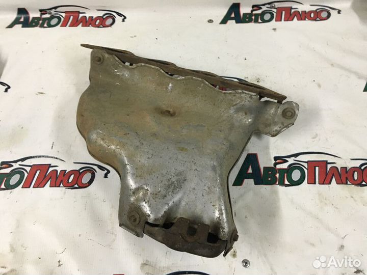 Коллектор выпускной Renault Megane 3