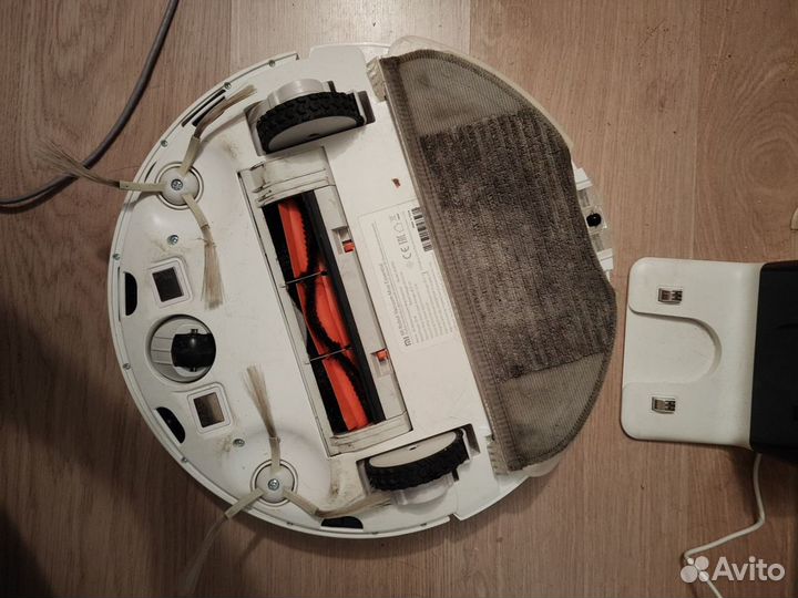 Робот пылесос xiaomi vacuum cleaner mop essential