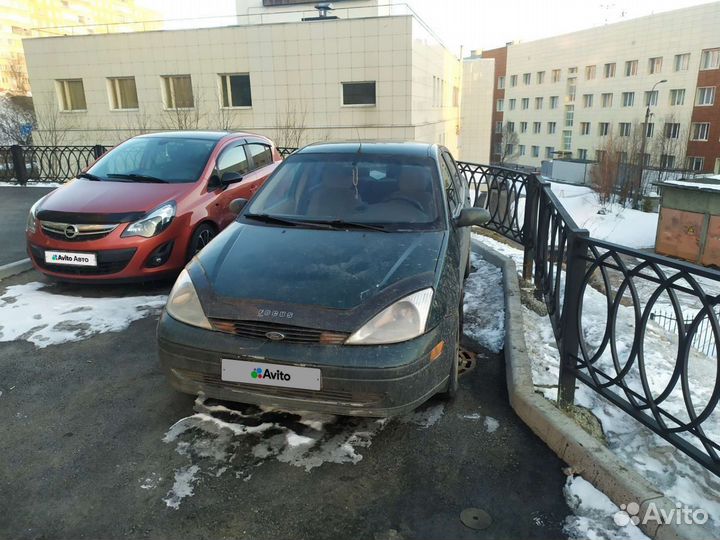Ford Focus 2.0 AT, 2001, 240 000 км
