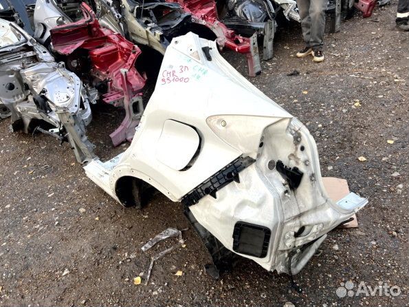 Четверть/Крыло заднее левое Тойота С-хр