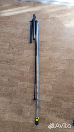 Штатив для фотоаппарата