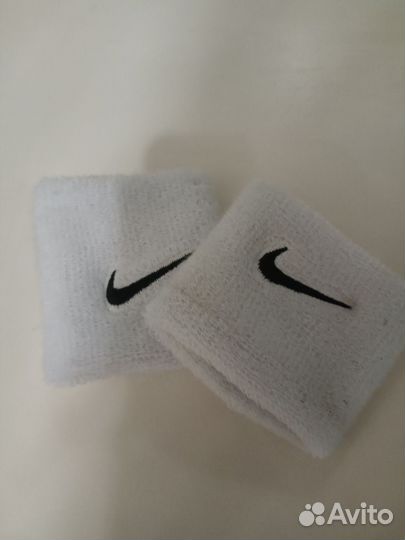 Напульсники nike
