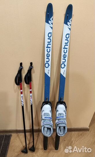 Лыжи беговые детские 140 с ботинками размер 33