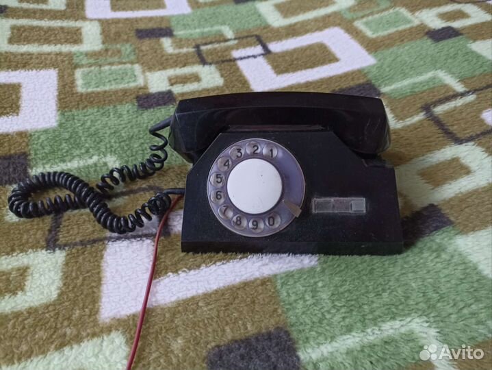Стационарный телефон