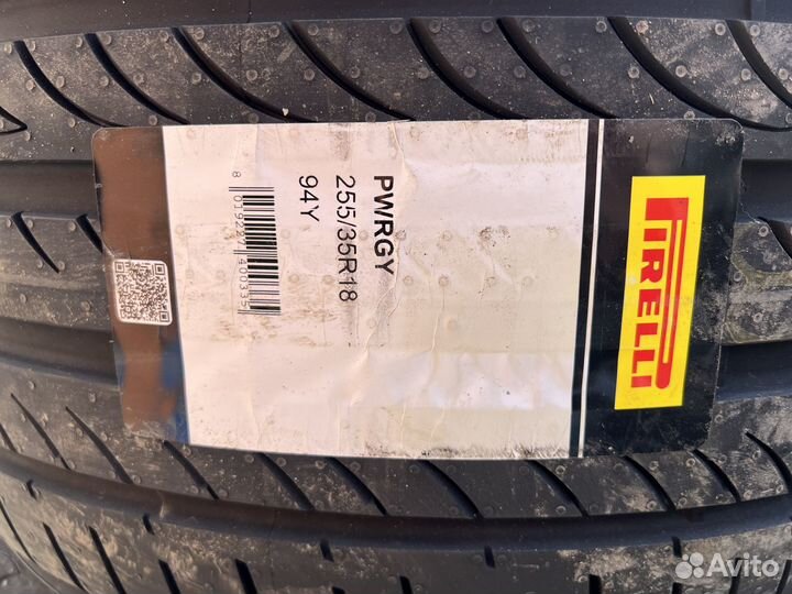 Pirelli Powergy 255/35 R18 94Y