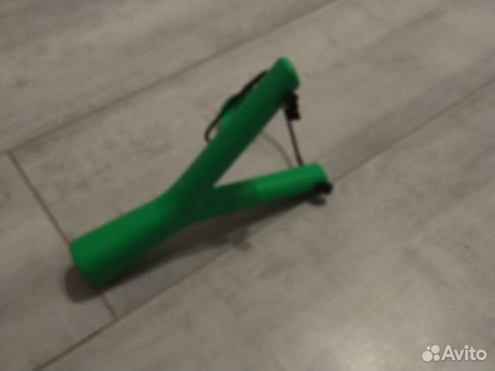 Зелёная рогатка