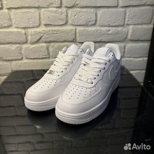 Кроссовки Nike air force 1 белые