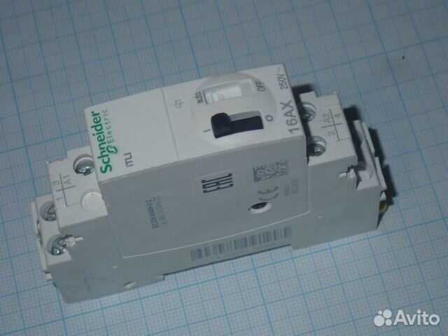 Импульсное реле iTLI Schneider Electric A9C30215