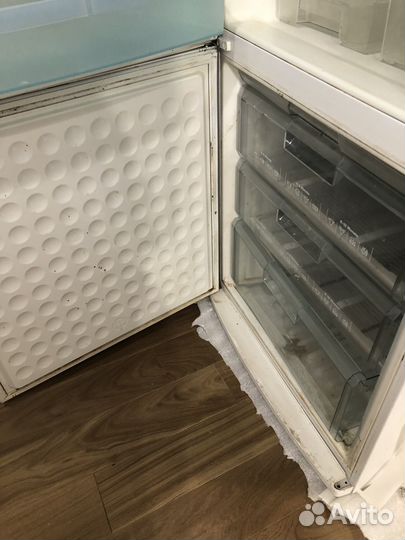 Холодильник siemens