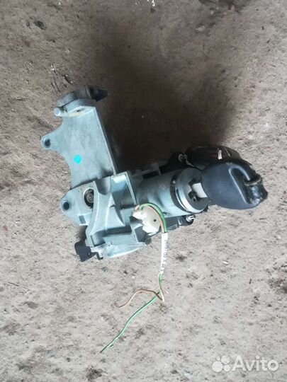 Замок зажигания Cadillac Srx