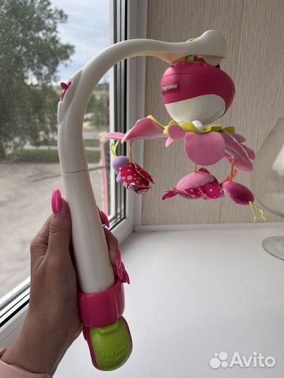 Музыкальная карусель на кроватку