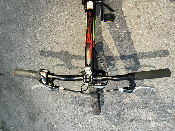 Велосипед GT stomper prime 24