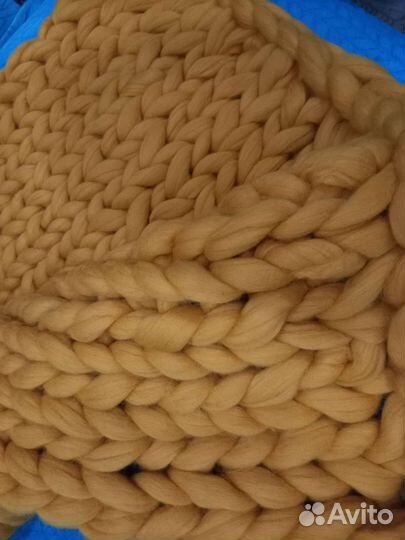 Яркий детский плед из мериносовой шерсти