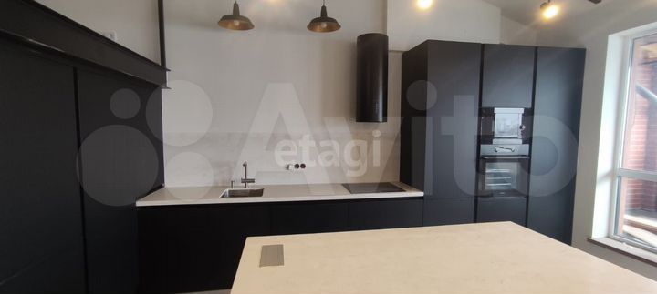 2-к. квартира, 62 м², 5/5 эт.