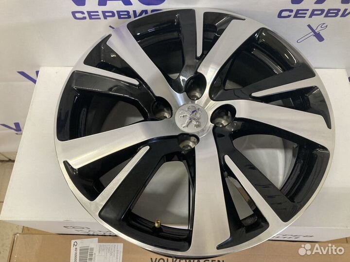 Диск колесный литой 2008 6,5 J17 CH4-20 4 шт