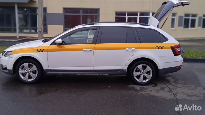 Skoda Octavia 1.4 AMT, 2018, 150 000 км