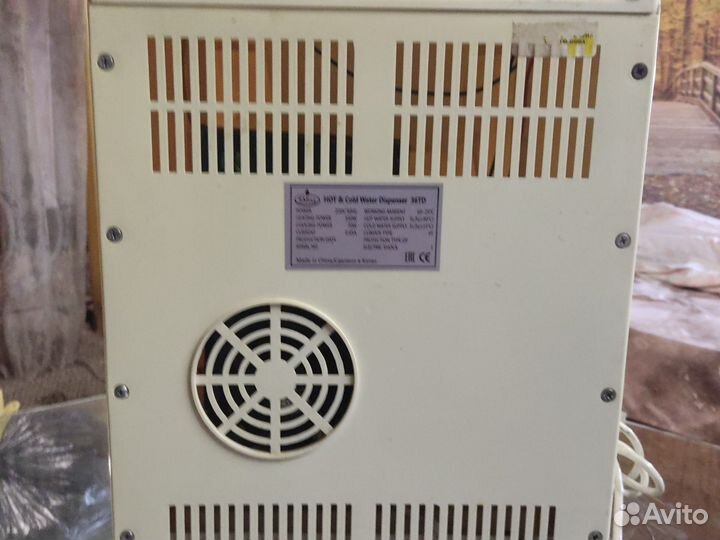 Кулер для воды бу