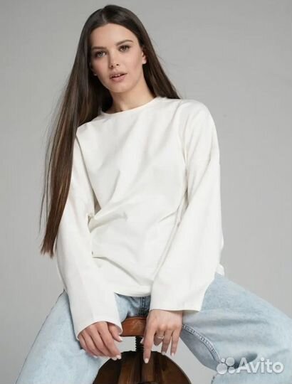 Лонгслив белый