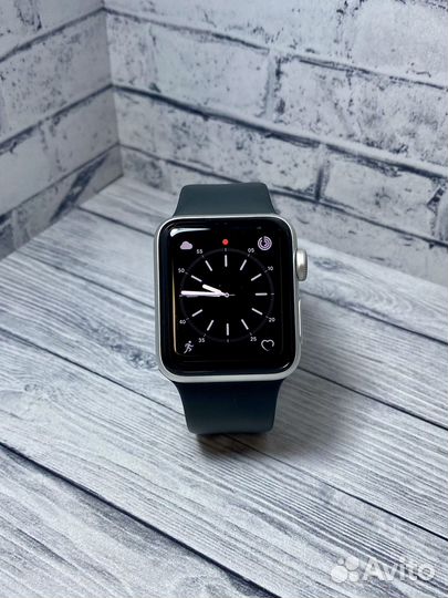 Apple Watch 3 38 mm (акб 100%)