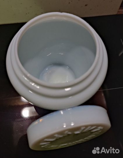 Старинный горшочек 