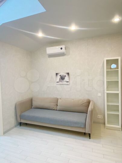 2-к. квартира, 53 м², 4/4 эт.