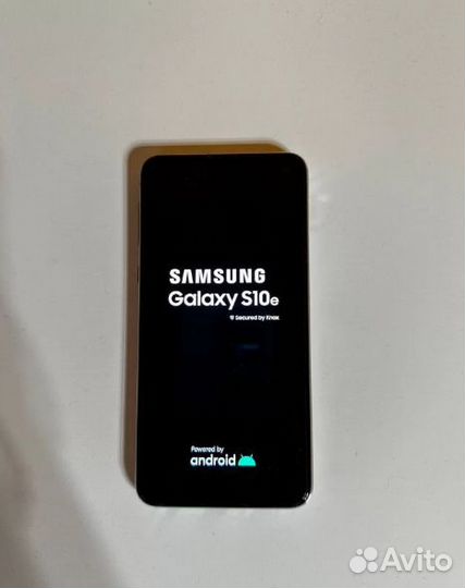 Samsung Galaxy S10e, 6/128 ГБ