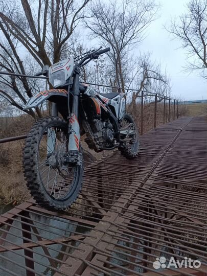 Мотоцикл sharmax 250 эндуро